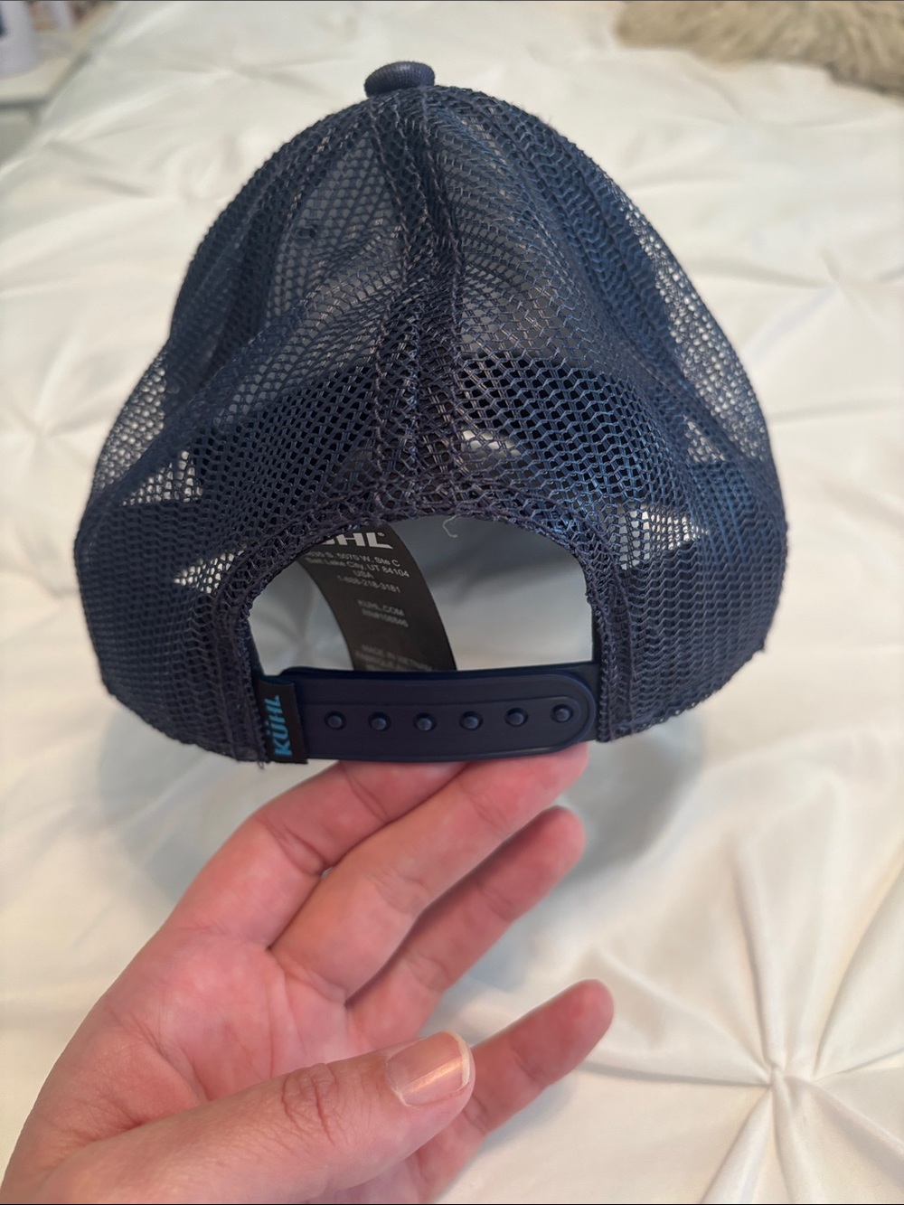 Kuhl Navy Trucker Cap with Kuhl Logo Patch Snap Back - Picture 3 of 5